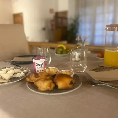 בית הארחה La Placeta קמפרודון