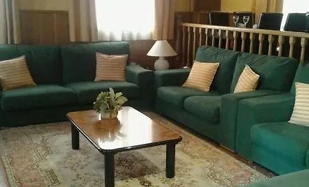 بيت ضيافة شباب لا بلاثيتا 2*