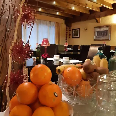بيت ضيافة شباب لا بلاثيتا كامبروذون