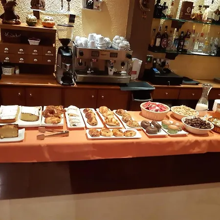 شباب لا بلاثيتا بيت ضيافة