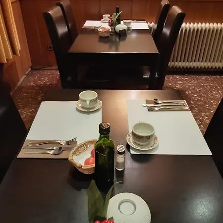 بيت ضيافة شباب لا بلاثيتا